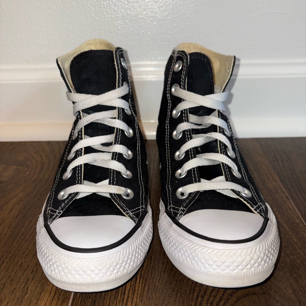 Chuck Taylor All Star Canvas Unisex High Top Shoe